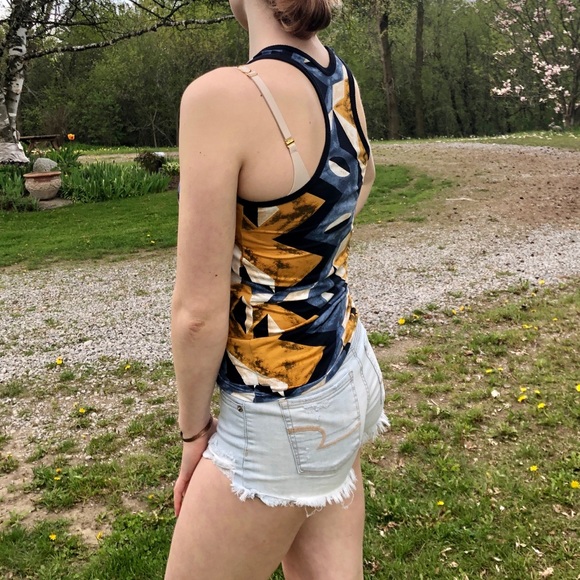 Tank top - Picture 3 of 3